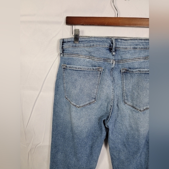 Women's size 30 distressed Kancan Jeans - Picture 5 of 5